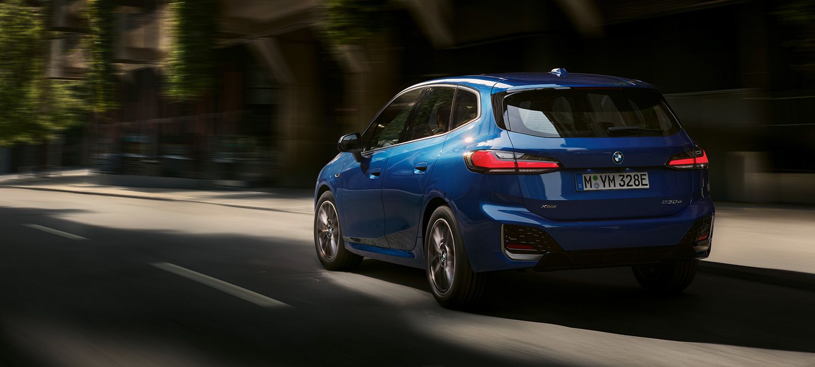 TECHNIKA: BMW ACTIVE TOURER PLUG-IN HIBRID AKÁR 326 LE* TELJESÍTMÉNNYEL.