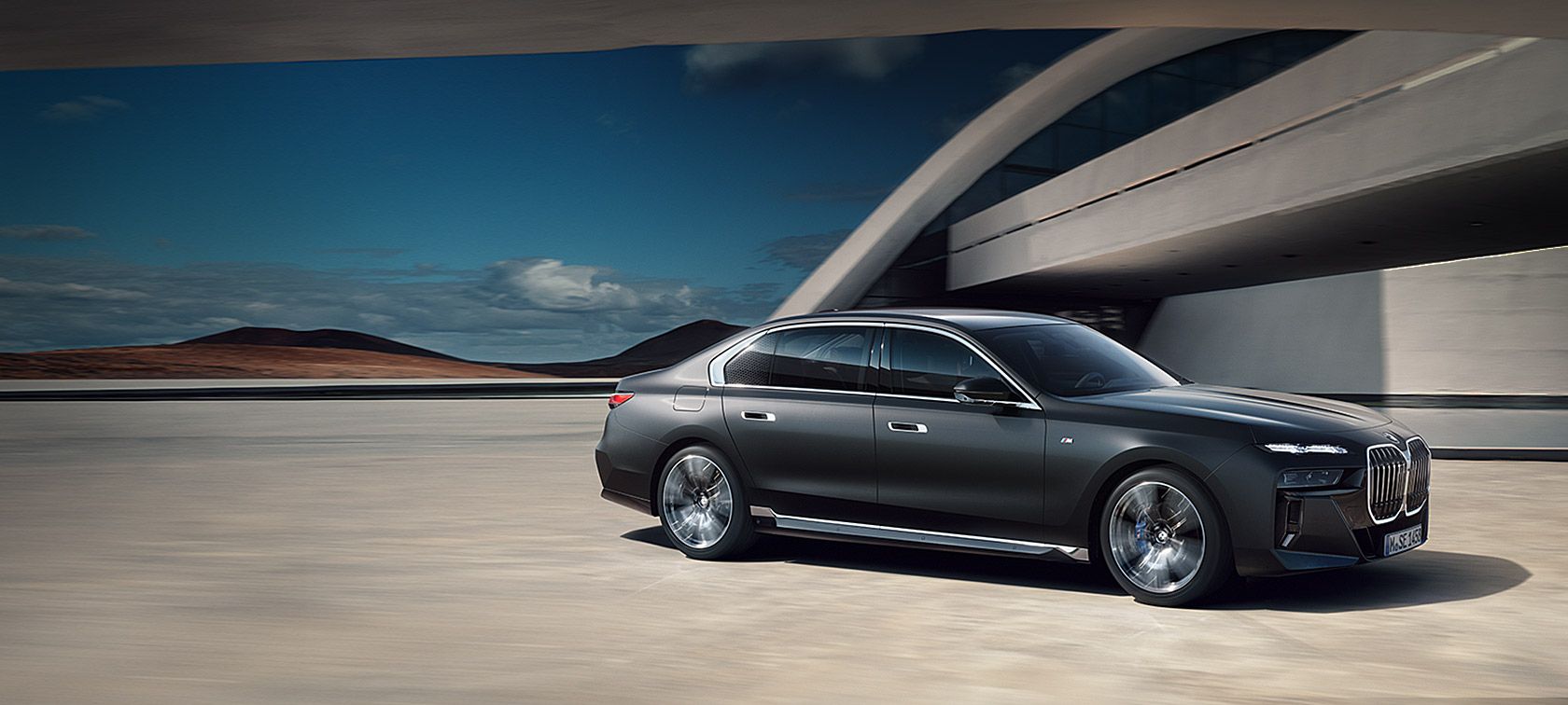 A BMW 7 